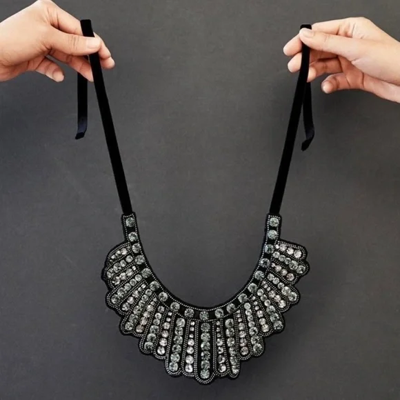 🔥The Notorious RBG Dissent Bib Necklace - Picture 5 of 10